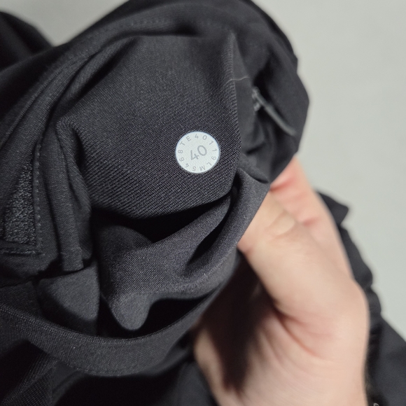 Lululemon Men's ABC Warpstreme Black Pants Size 40x36 - Picture 9 of 12